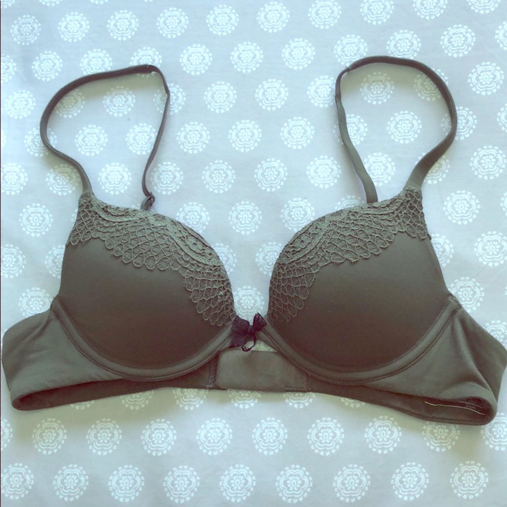 Victorias secret lace body push up bra